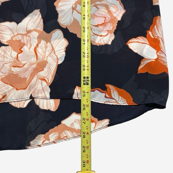 Cabi Floral Sleeveless Blossom Tiered Blouse Style 5030 Medium - Picture 10 of 13